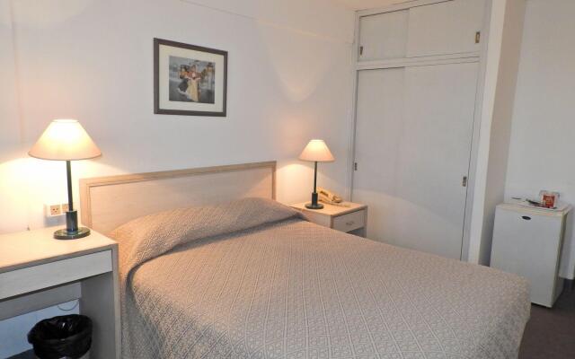 Hotel Tres Cruces