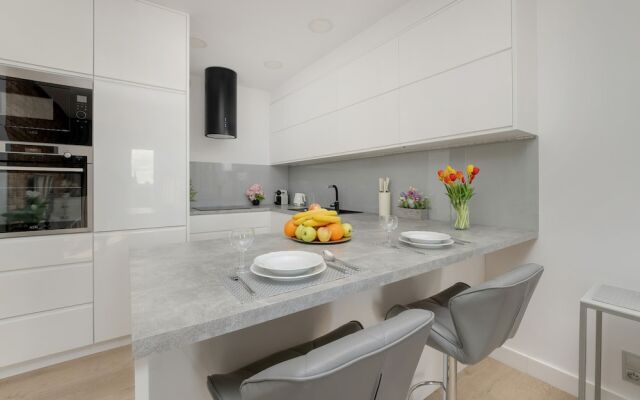 Żwirki Apartment Łódź by Renters