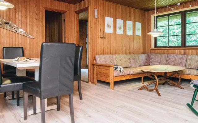 6 Person Holiday Home in Blavand