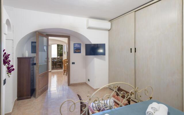 Casa Il Riccio - House With Garden and Breathtaking View