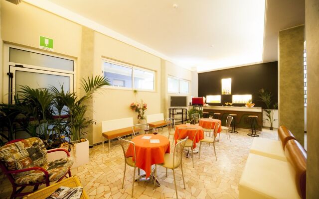 Hotel Lily