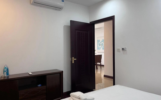 Vinhomes Royal City Luxury Apartment 2 Br
