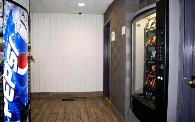 Quality Inn & Suites North