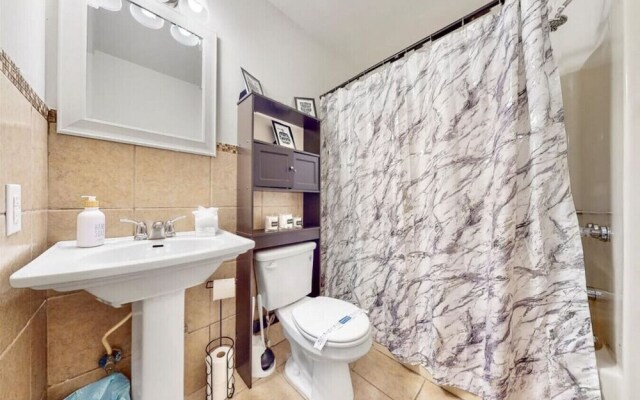 Modern Oversized Poconos Chalet 5BR