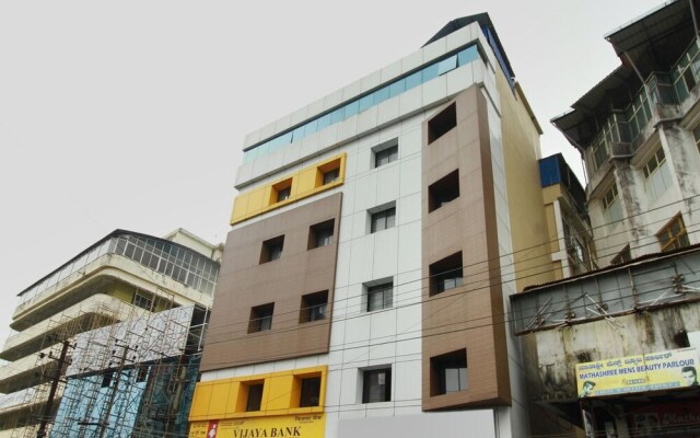 Traders Hotel