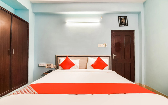 OYO 76010 Hotel Jayalakshmi Residency