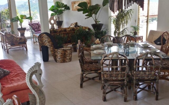 Villa Condesa