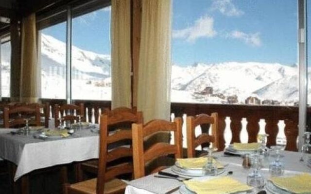 Hôtel Eliova - Le Chaix