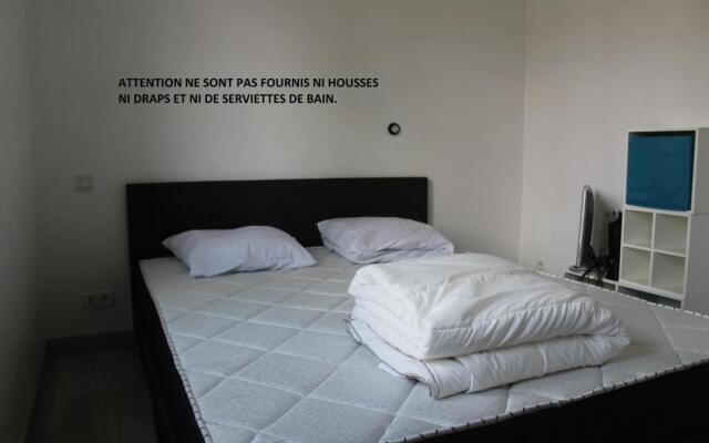 Chambre 4 Personnes 5 Km Du Puy Du Fou