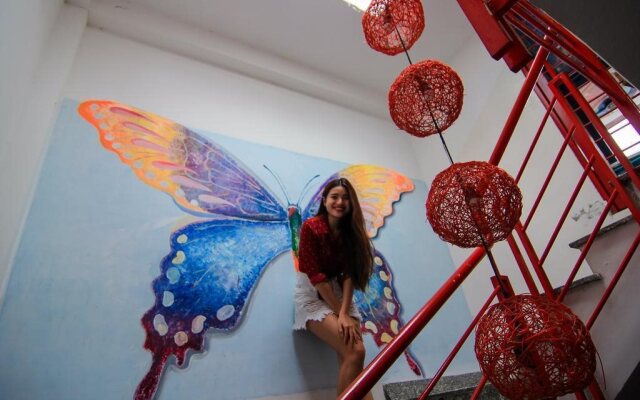 Wanderlust Saigon Hostel