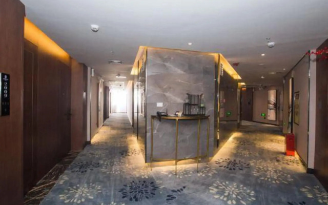 Qian'an International Hotel