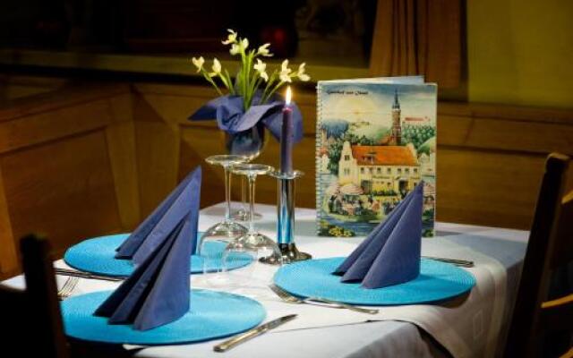 Gasthof Hotel "Zur Insel"