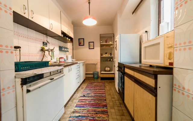 Rooms & Apartment GH Pasha