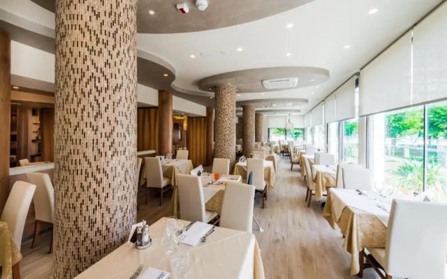 Hotel Mayer