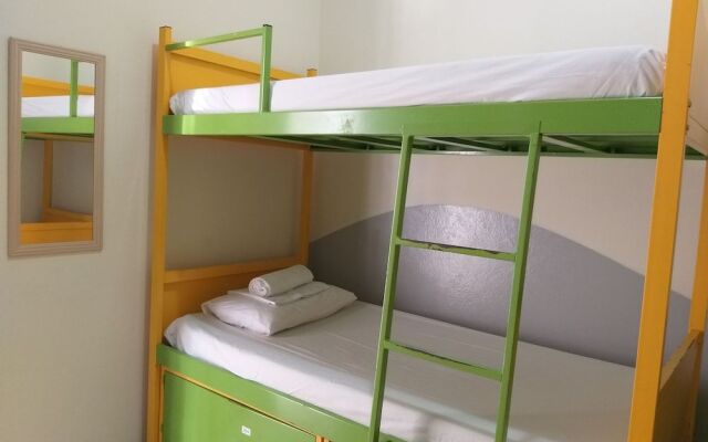 Neriah Pousada e Hostel