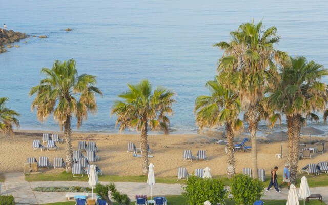 Louis Ledra Beach