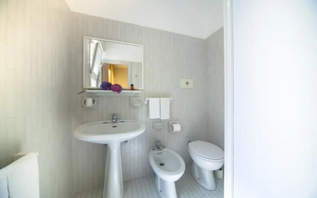 Hotel Antares