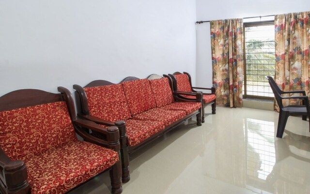 OYO 17341 Home Serene Stay Carmona Beach