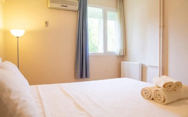 Lovely Flat near Public Transportation in Izmir