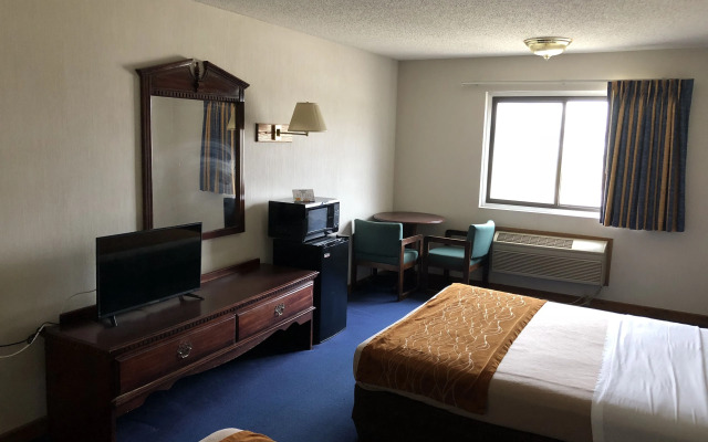 Denison Inn & Suites