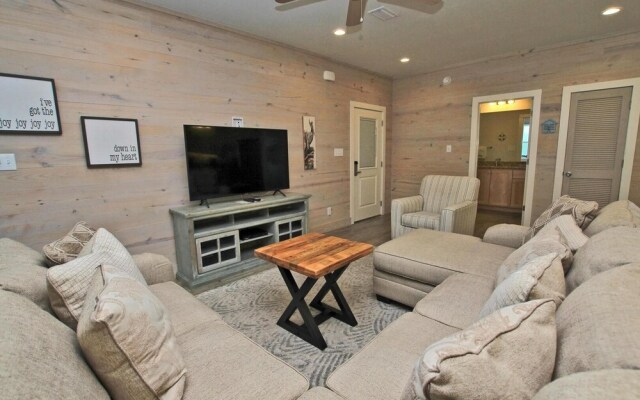 Romeo Beach by Youngs Suncoast