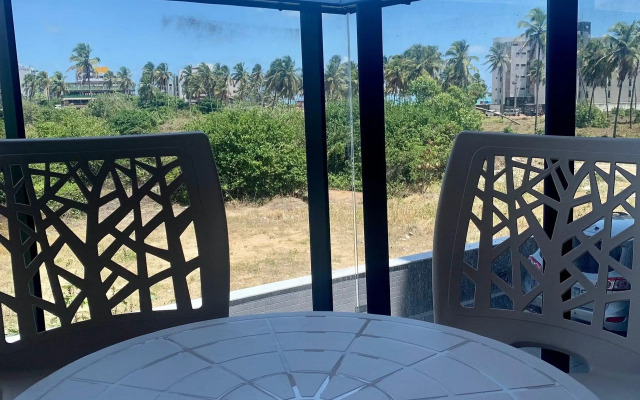 Apartamento confortável a poucos metros da praia de Intermares
