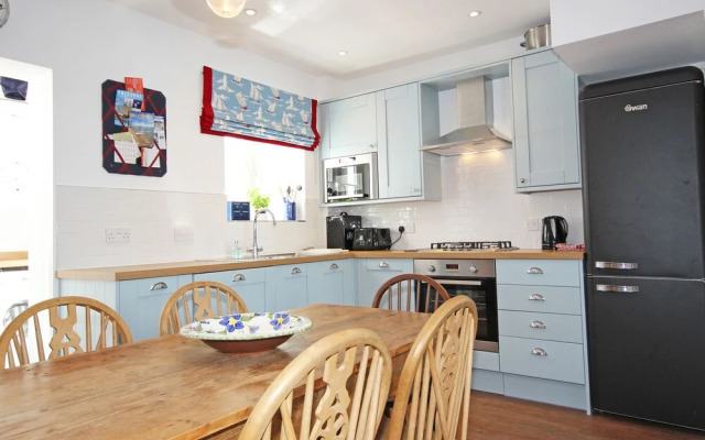 Dory Cottage