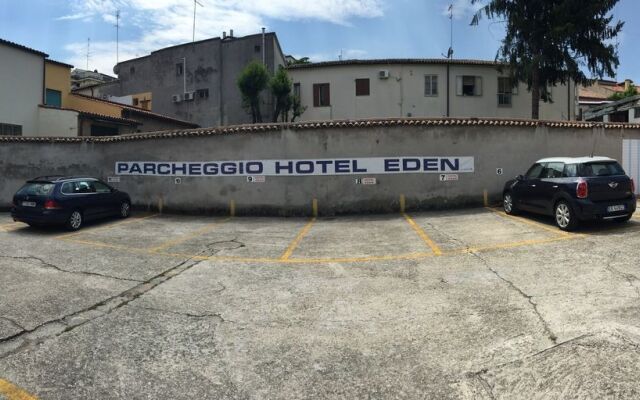 Hotel Eden