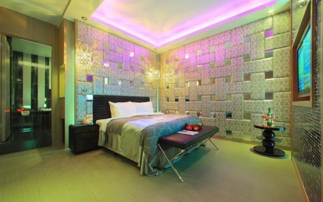 Roman Vacation Motel