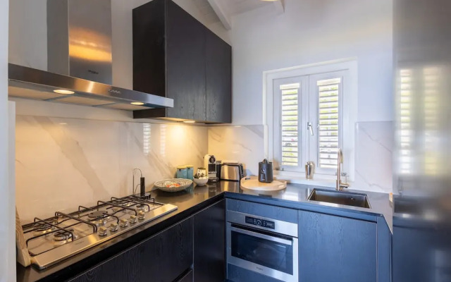 Caribbean Delight Villa With Stunning Pool View