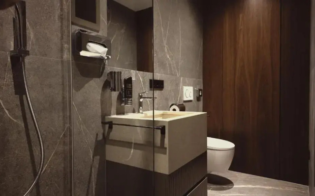 Bellman Hotel