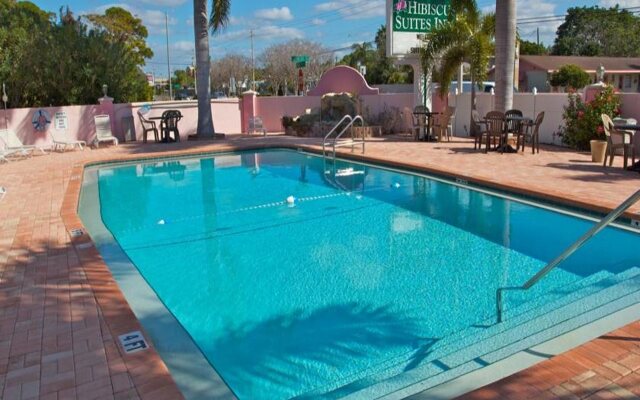 Hibiscus Suites - Gateway to Siesta Key