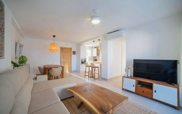 Luxurious Condo Steps From The Beach G2 Los Corales Playa Bavaro