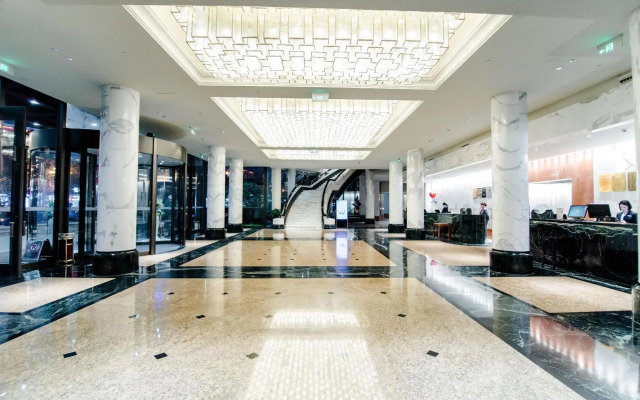 Weihaiwei Hotel