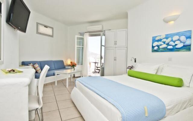 Yades Suites - Apartments & Spa
