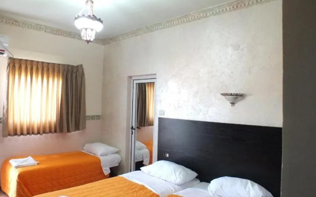 Tranquil Stay Near Beach by Sea N' Rent - фото 5