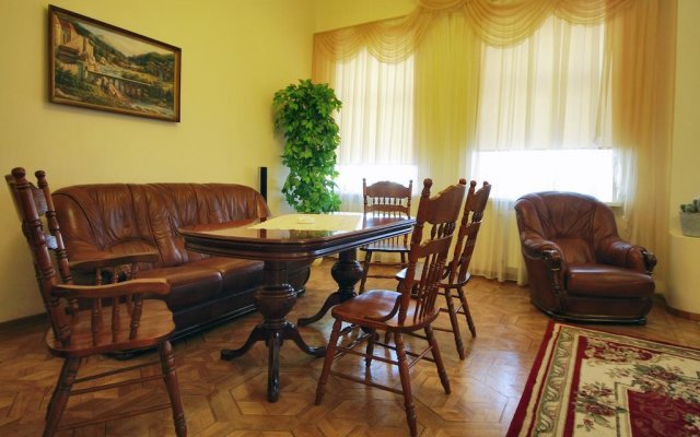 Guest House on Volzhskaya Naberezhnaya