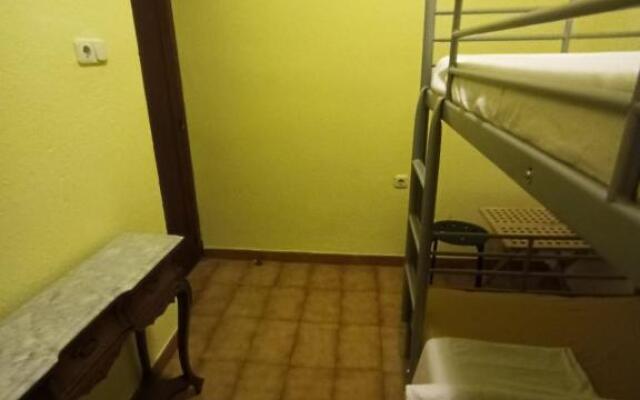 27-4-BJ- HABITACION para 2 personas