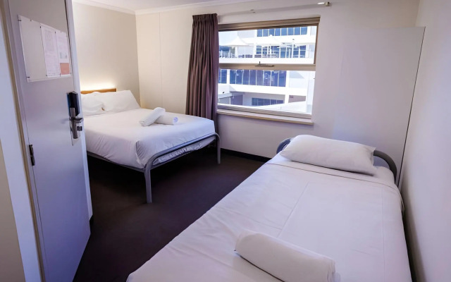 YHA Adelaide Central