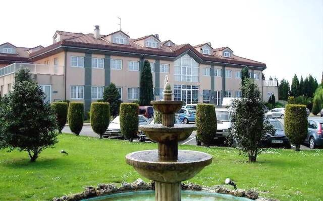Hotel Arias Aeropuerto