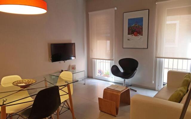 Apartamentos Caballerizas 3000