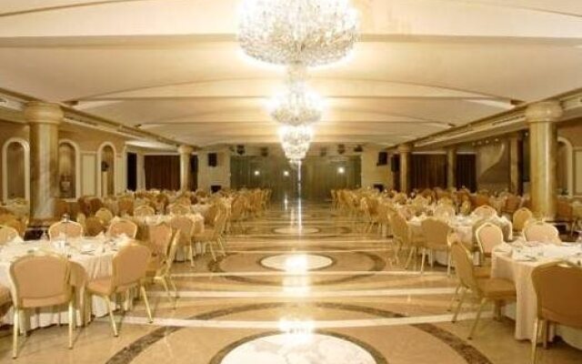 Castel Mare Beach Hotel & Resort