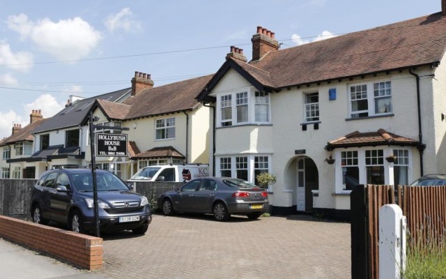 Hollybush Guest House