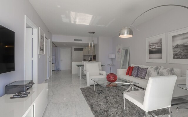 Icon Residences by Flashstay