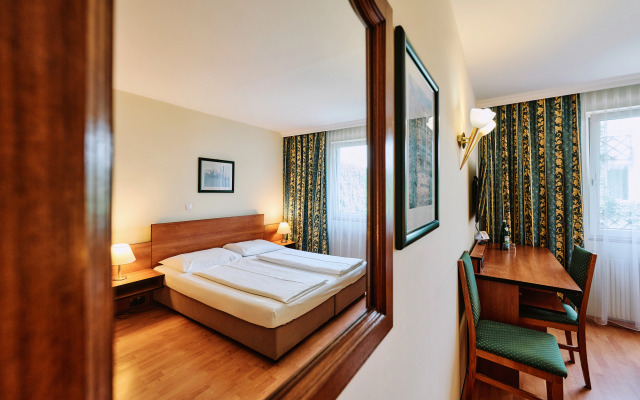 Hotel Deutschmeister