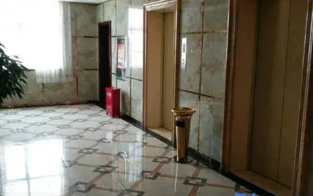 YangGuang Hotel