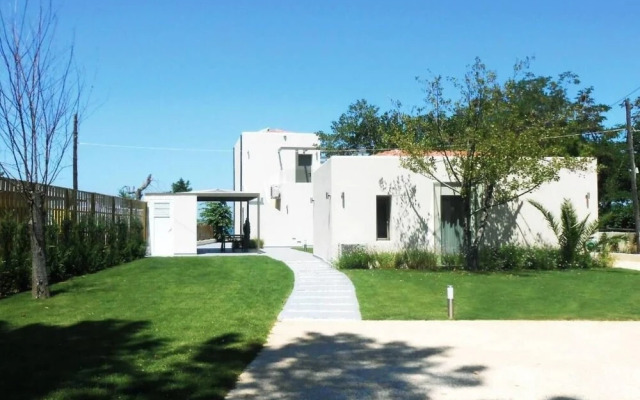 Tiamo Secrets Leading Villas Beach Front