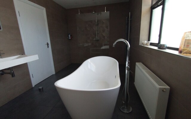 Lovely 3-bed House in Connemara, County Galway
