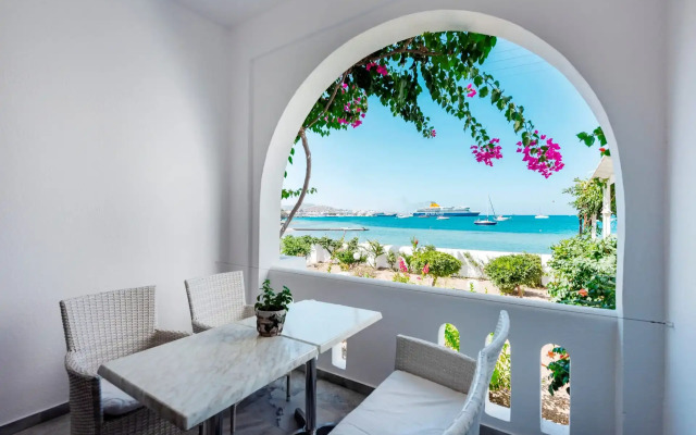 Irene Hotel & Studios | Beachfront