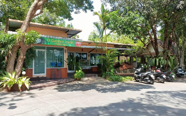 Baan Suan Villas Resort